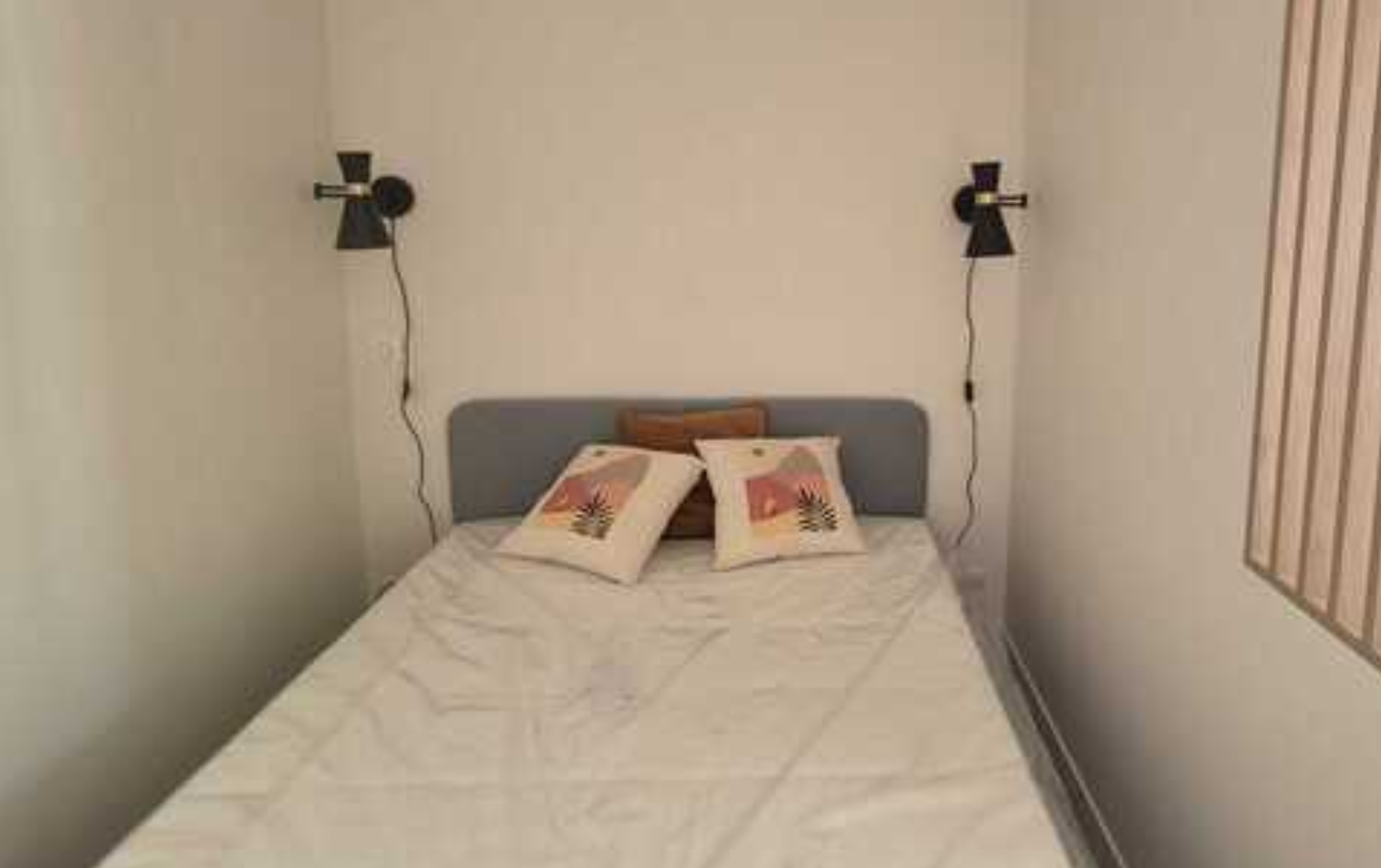 Interior design of a bedroom in Canne before image